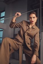 Cassie sacou stofa lana camel