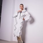 Asha rochie alba cu volane